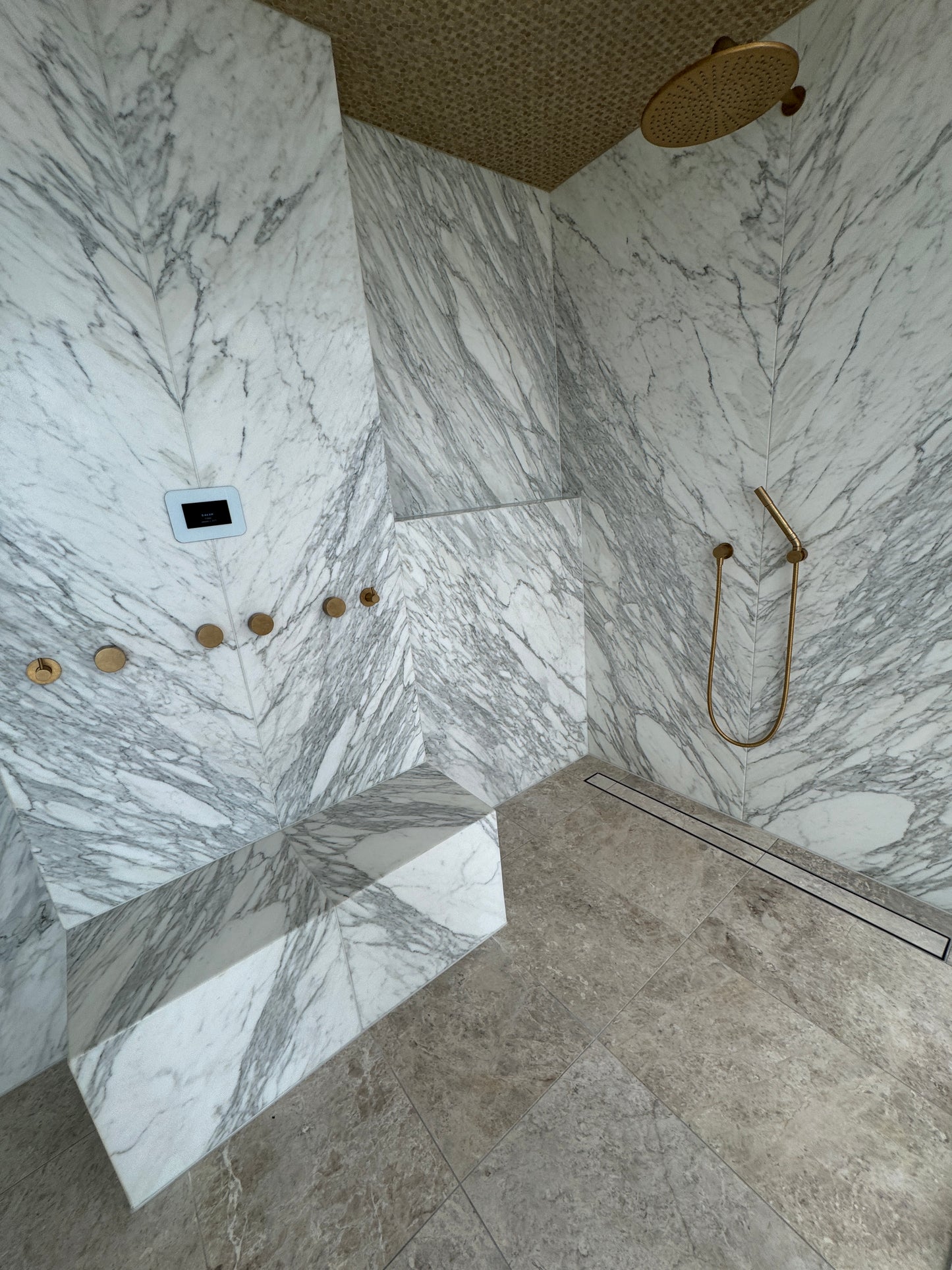 Awaken Residences - Rainbow Bay.